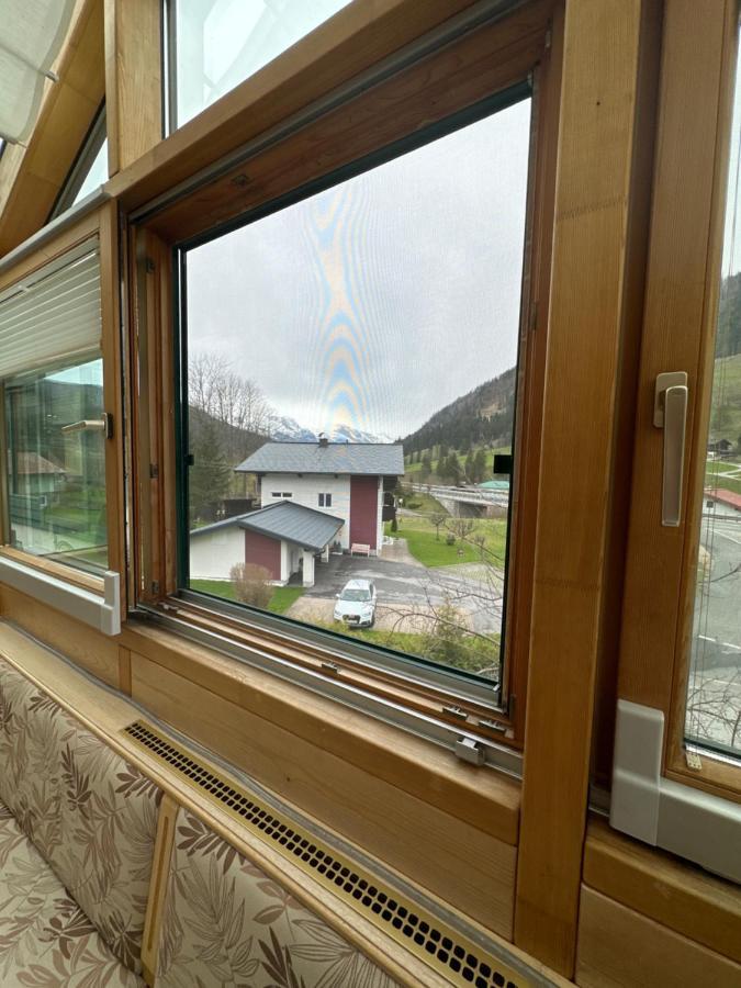 Schoenblick Russbach Bed & Breakfast *