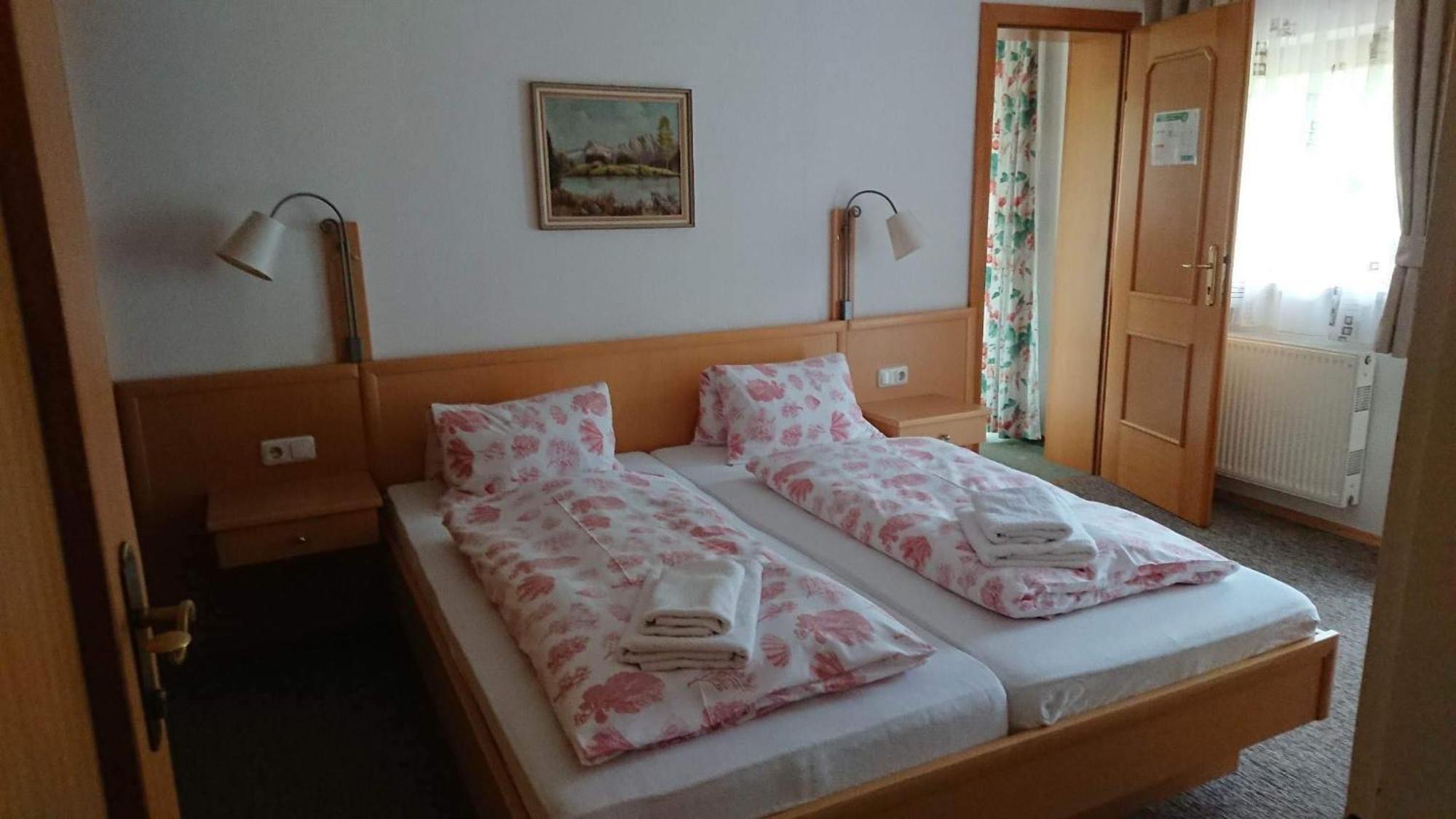 Bed & Breakfast Schoenblick Russbach *